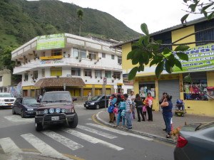 banos ecuador, retire in ecuador 